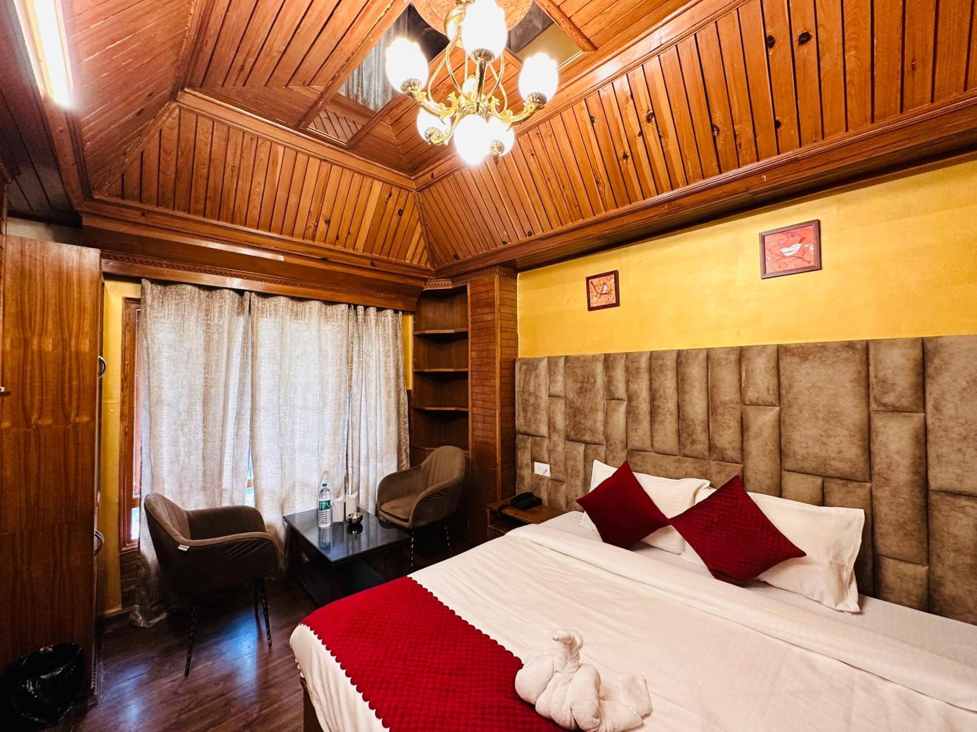Hotel Avalanche Shimla Buitenkant foto